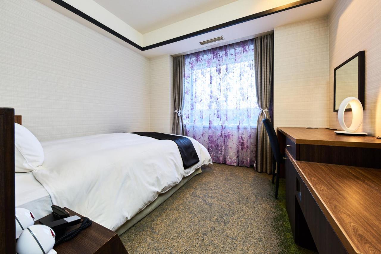 Hotel Tokyo Garden Palace Zewnętrze zdjęcie