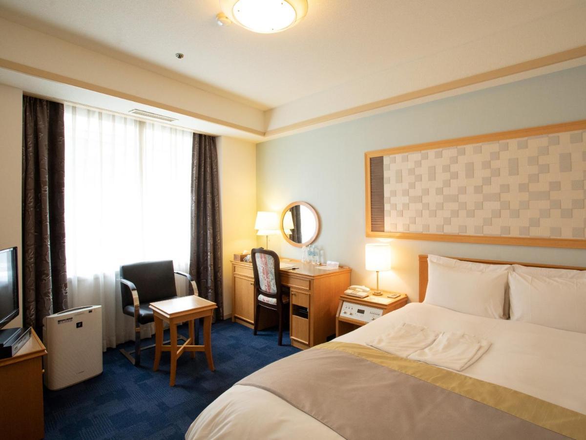 Hotel Tokyo Garden Palace Zewnętrze zdjęcie